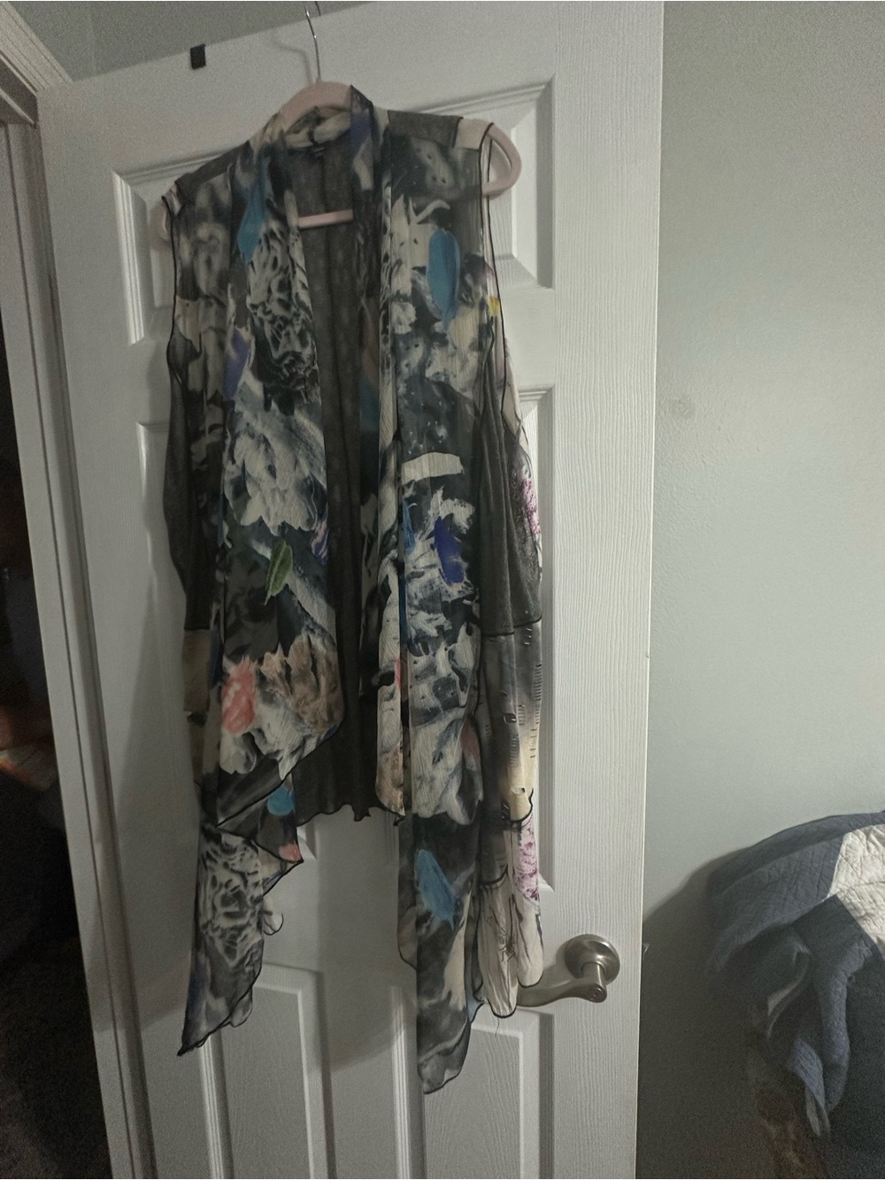 SHANA Sheer Black Floral-Print Vest L/XL